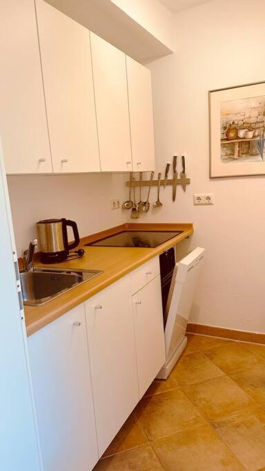 Kuenstler Ferienwohnung Am Weilburger Schloss, Marktplatz 9 Экстерьер фото