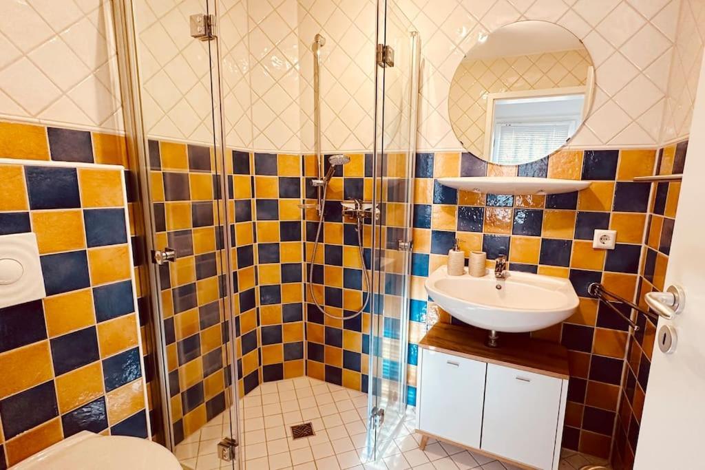 Kuenstler Ferienwohnung Am Weilburger Schloss, Marktplatz 9 Экстерьер фото